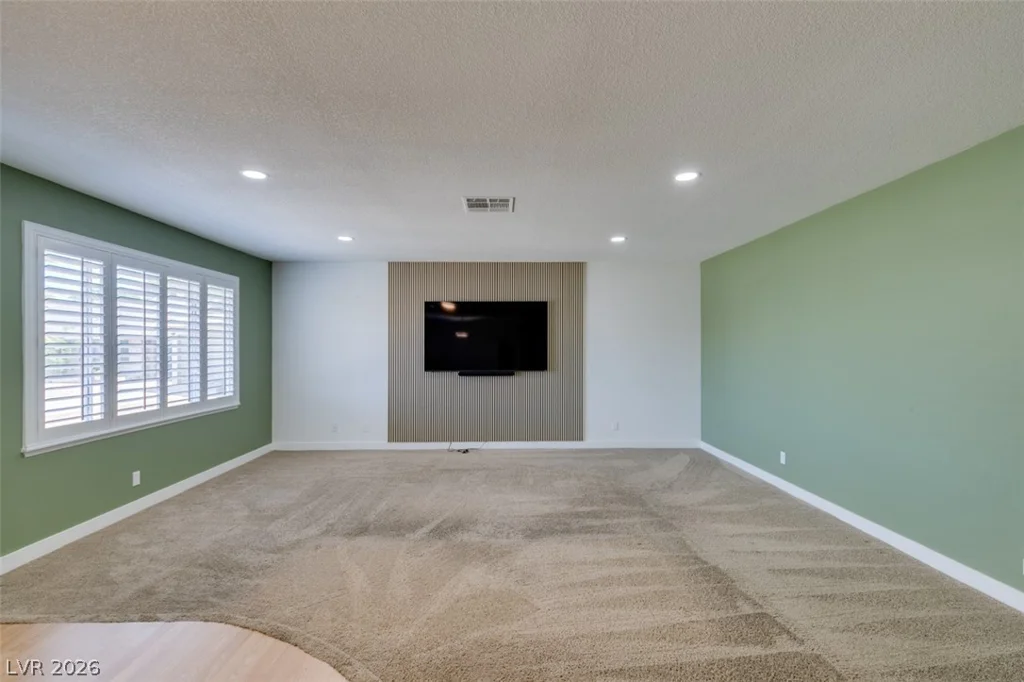 3169 Desmond, Las Vegas, NV 89121