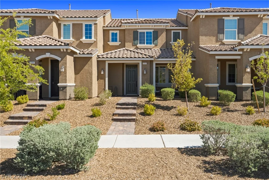 3262 Palindrome, Henderson, NV 89044