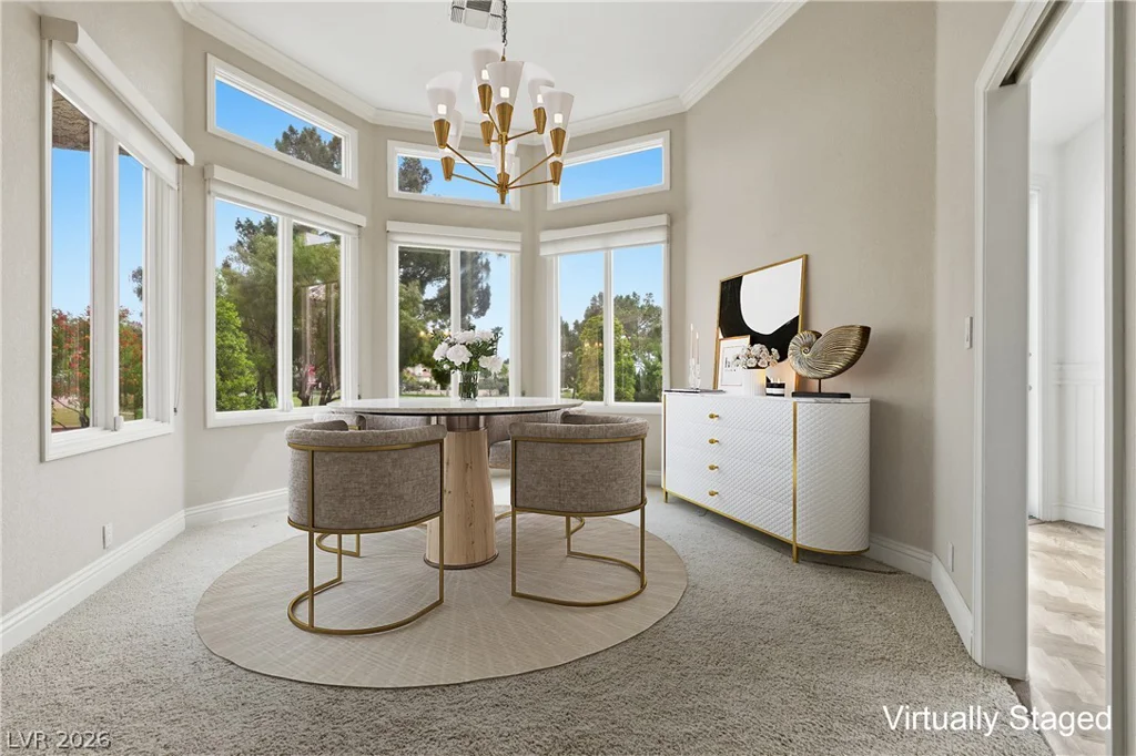 8215 Round Hills, Las Vegas, NV 89113