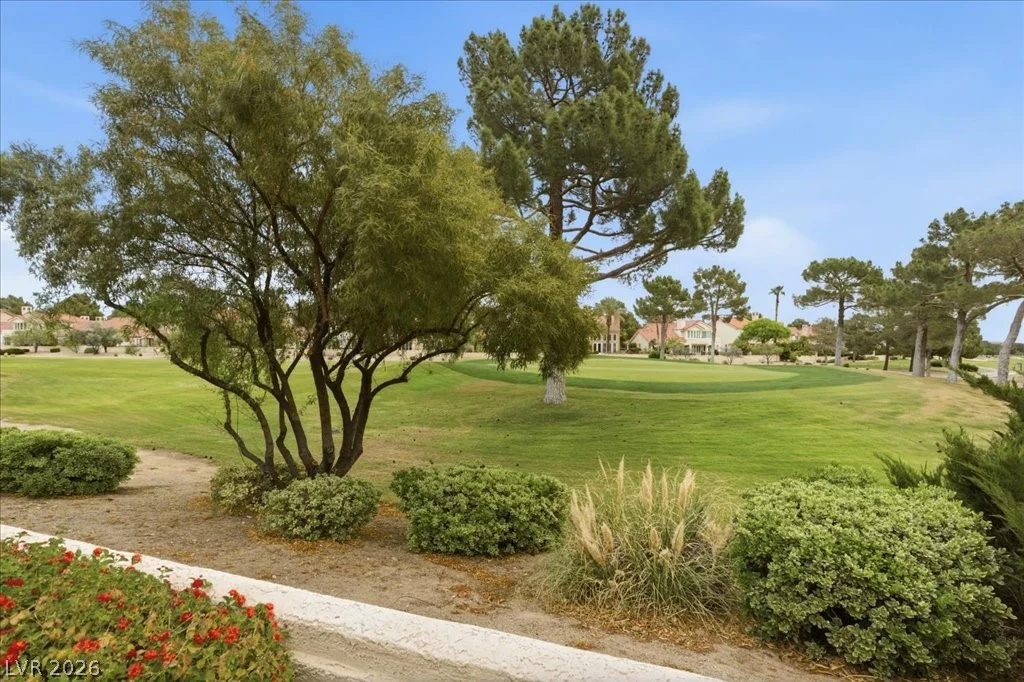 8215 Round Hills, Las Vegas, NV 89113