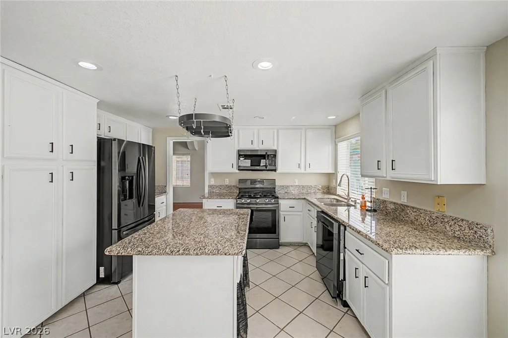 1452 Red Apple, Las Vegas, NV 89142