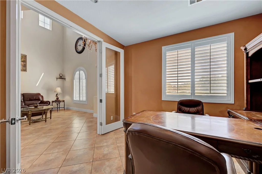 430 Las Alturas, Las Vegas, NV 89123