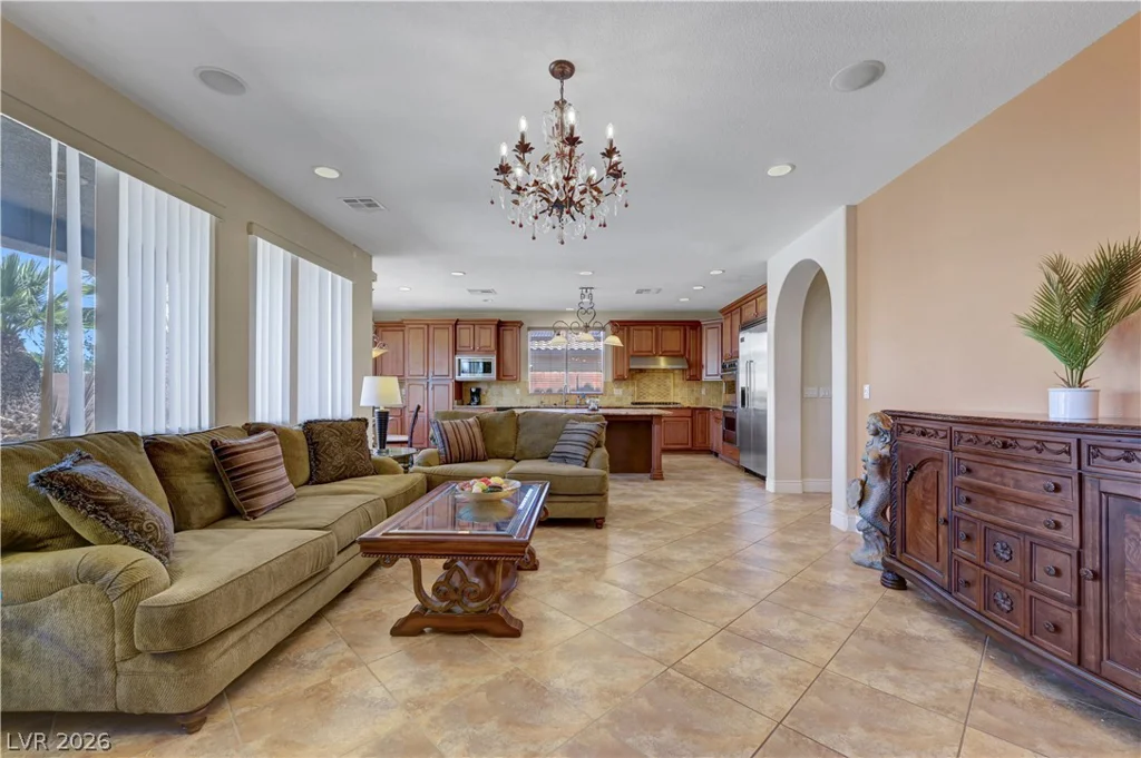 430 Las Alturas, Las Vegas, NV 89123