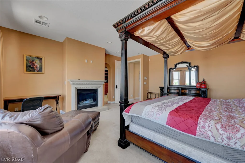 430 Las Alturas, Las Vegas, NV 89123
