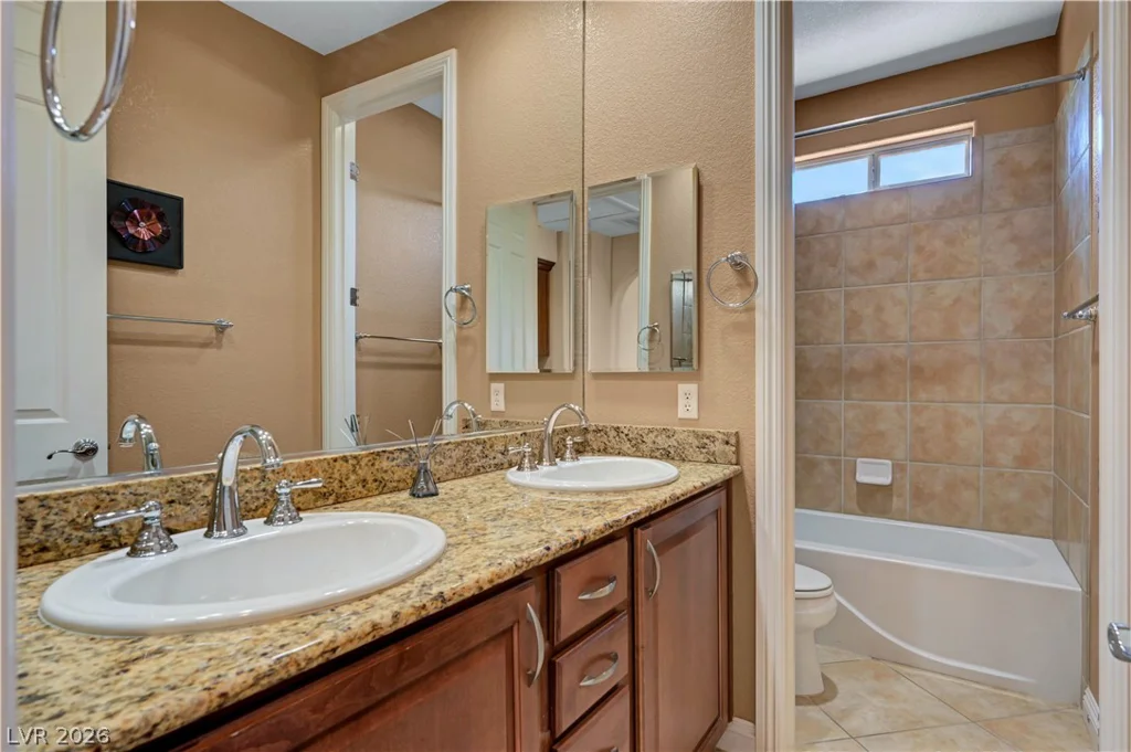 430 Las Alturas, Las Vegas, NV 89123