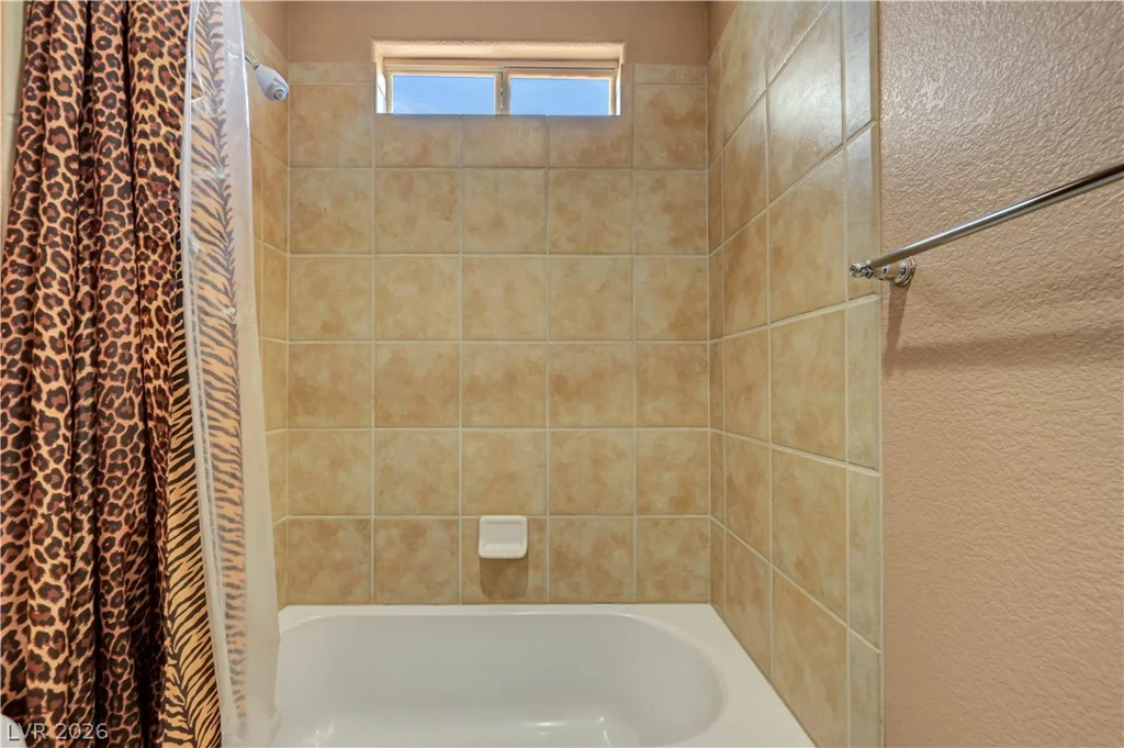 430 Las Alturas, Las Vegas, NV 89123