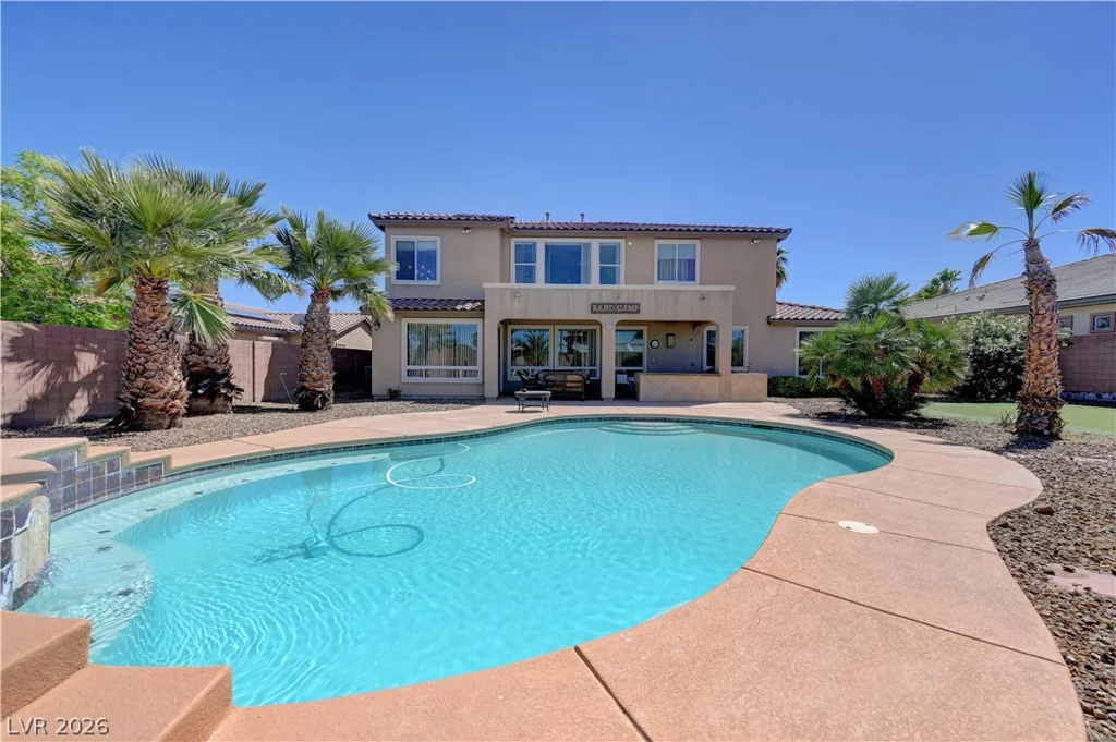 430 Las Alturas, Las Vegas, NV 89123