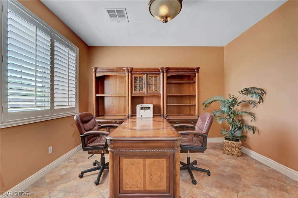 430 Las Alturas, Las Vegas, NV 89123