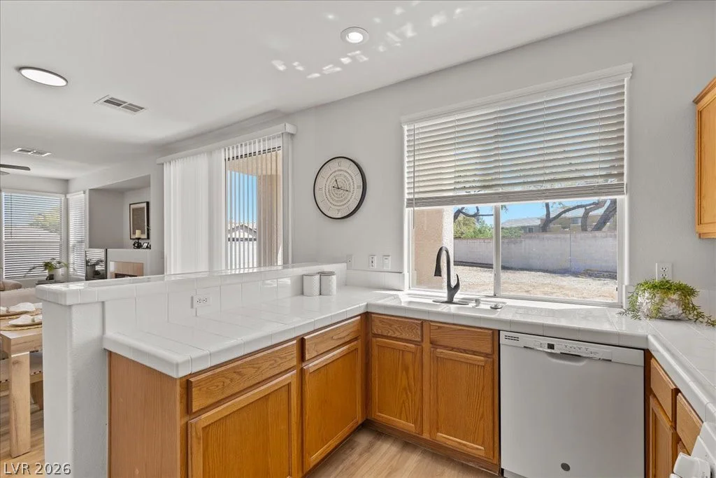 10653 Oak Apple, Las Vegas, NV 89144