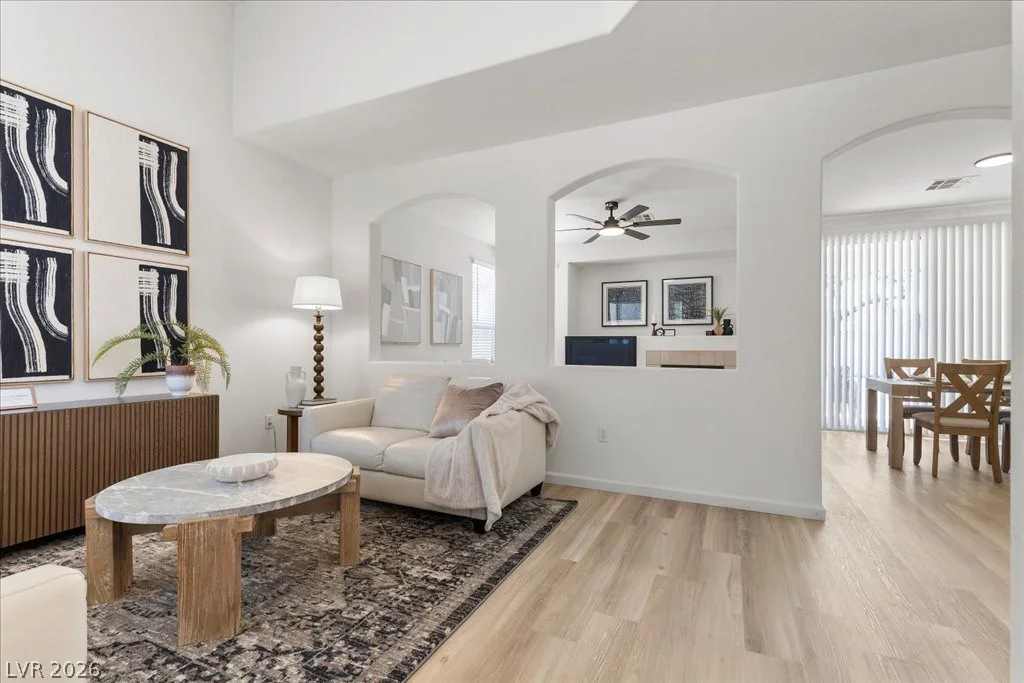 10653 Oak Apple, Las Vegas, NV 89144