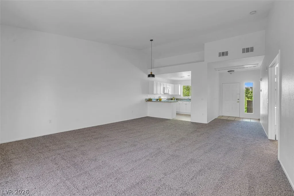 353 Amber Pine, Las Vegas, NV 89144
