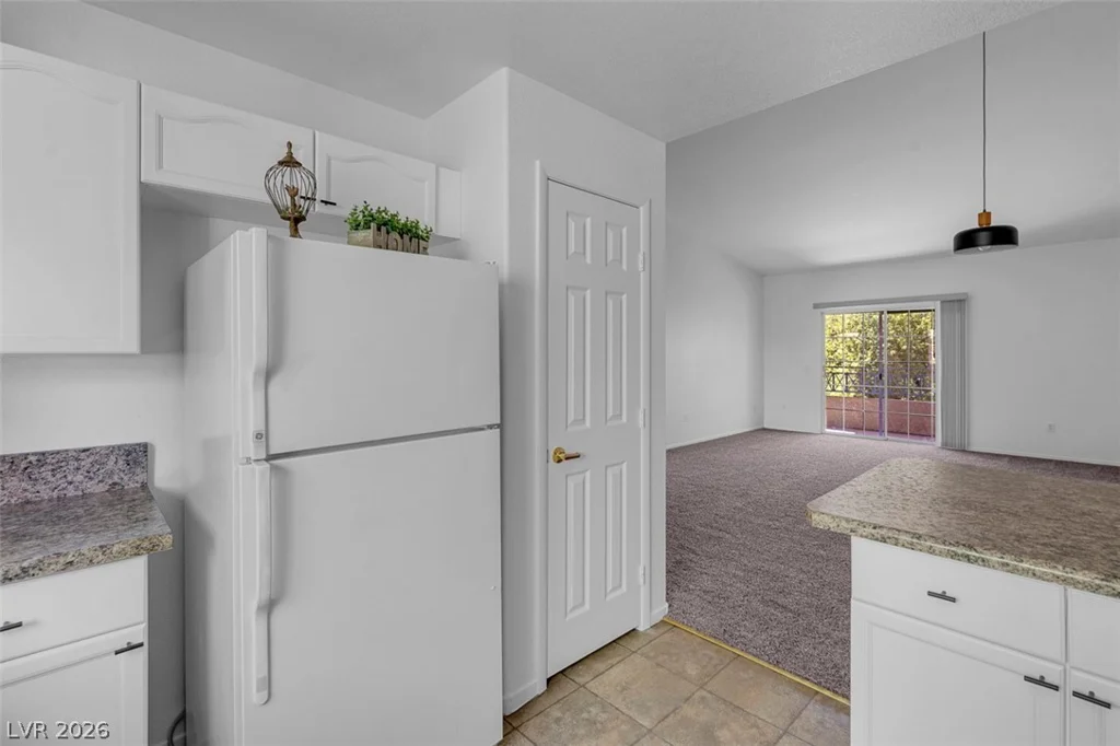 353 Amber Pine, Las Vegas, NV 89144