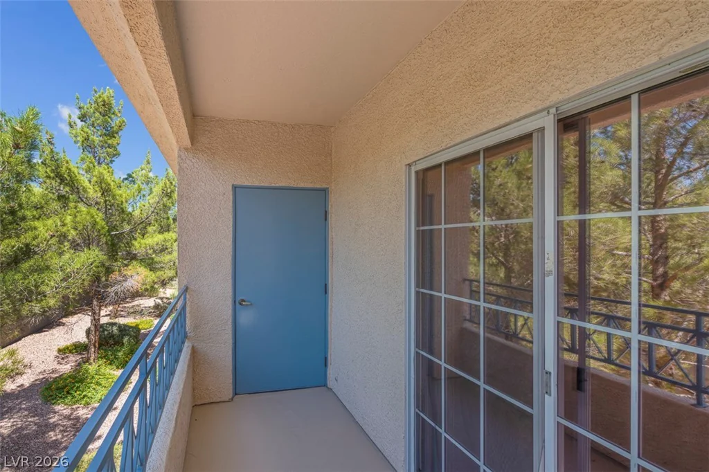 353 Amber Pine, Las Vegas, NV 89144