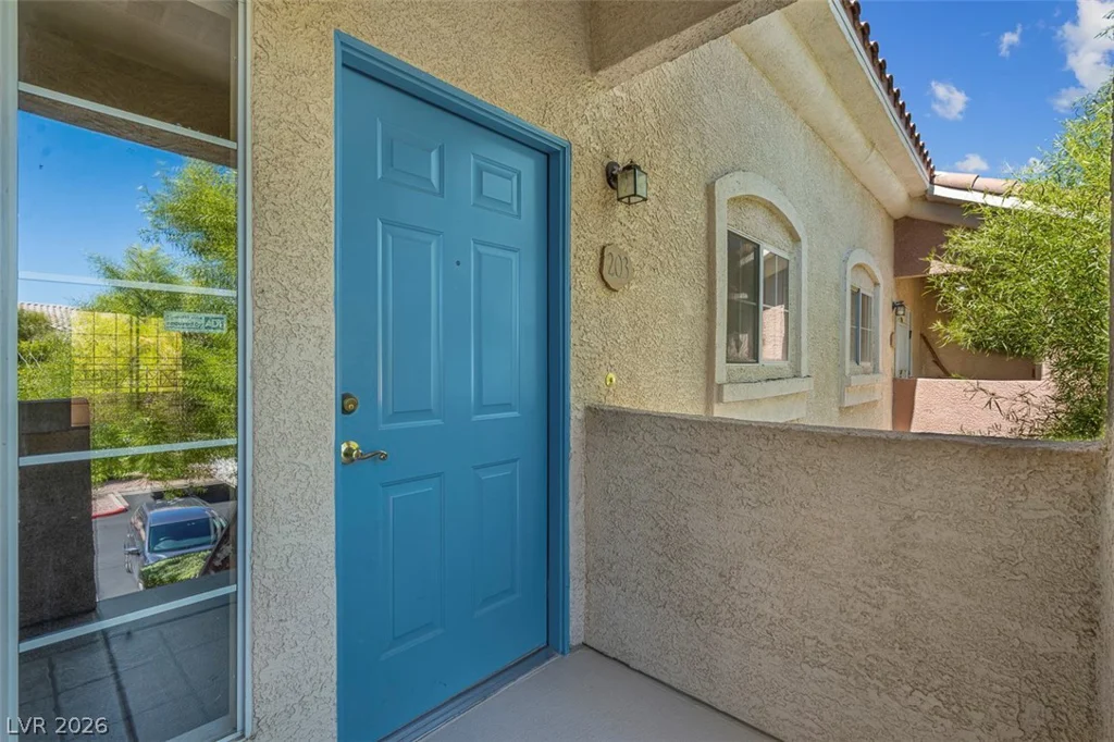353 Amber Pine, Las Vegas, NV 89144