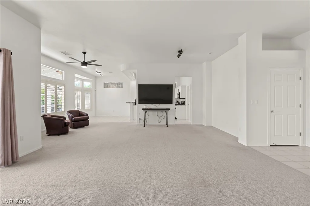 2736 Darby Falls, Las Vegas, NV 89134