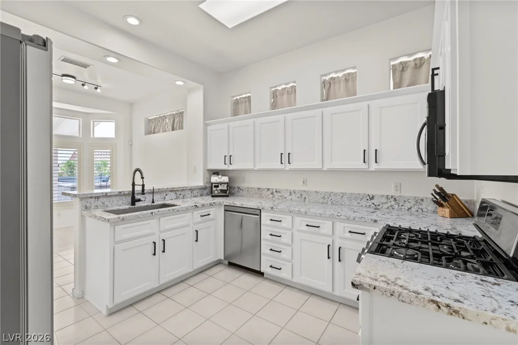 2736 Darby Falls, Las Vegas, NV 89134