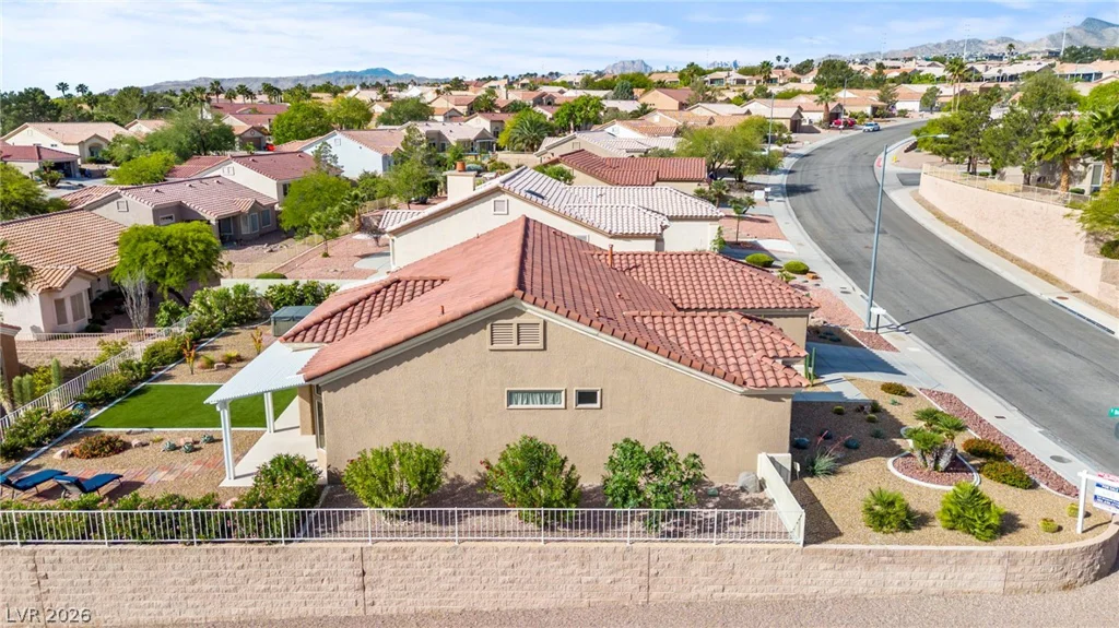 2736 Darby Falls, Las Vegas, NV 89134