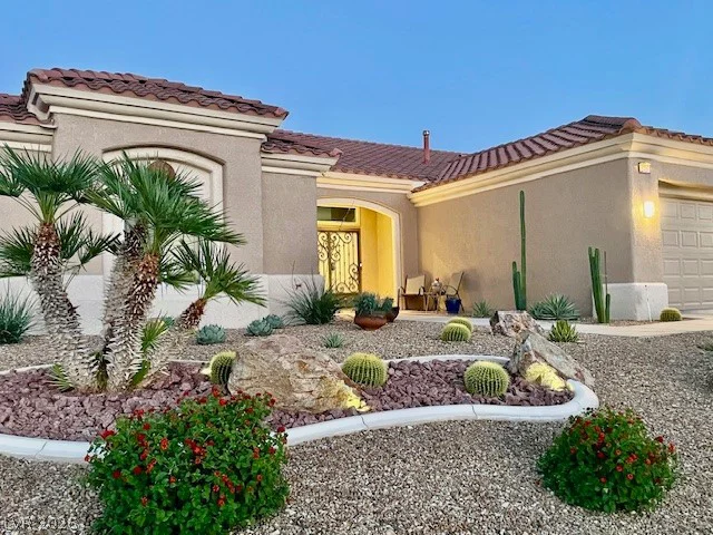 2736 Darby Falls, Las Vegas, NV 89134