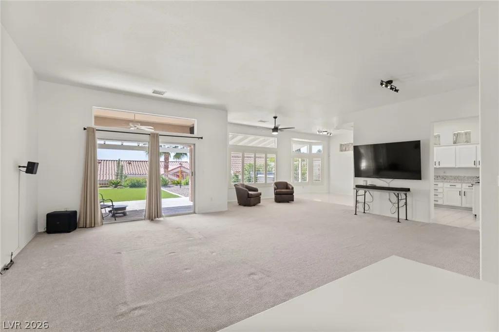 2736 Darby Falls, Las Vegas, NV 89134