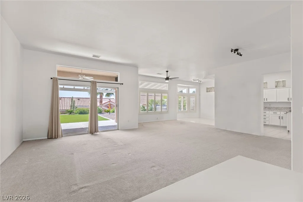 2736 Darby Falls, Las Vegas, NV 89134