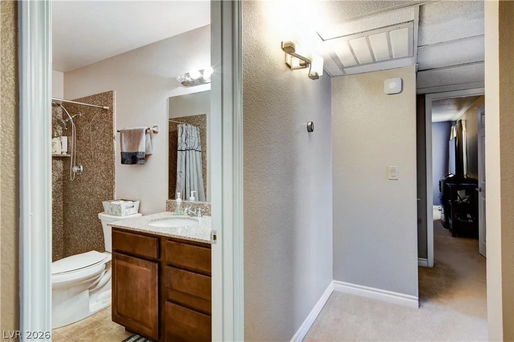 2451 Rainbow, Las Vegas, NV 89108
