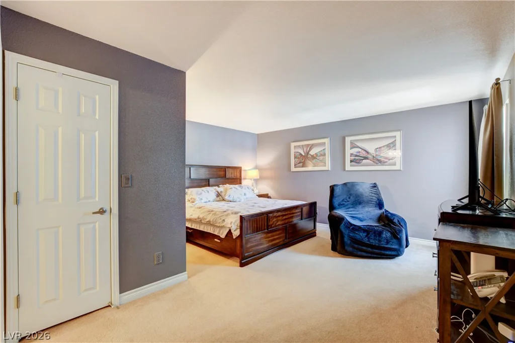 2451 Rainbow, Las Vegas, NV 89108