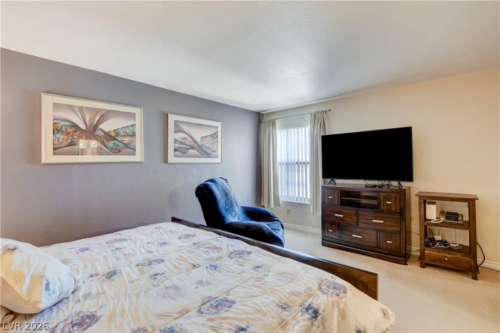 2451 Rainbow, Las Vegas, NV 89108