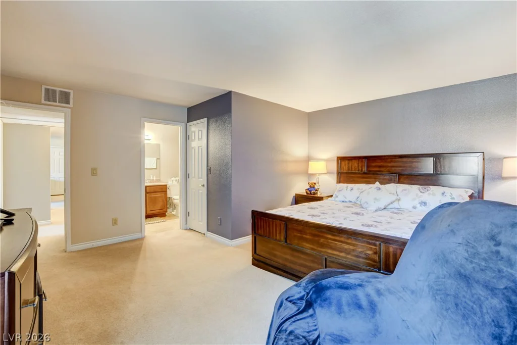 2451 Rainbow, Las Vegas, NV 89108