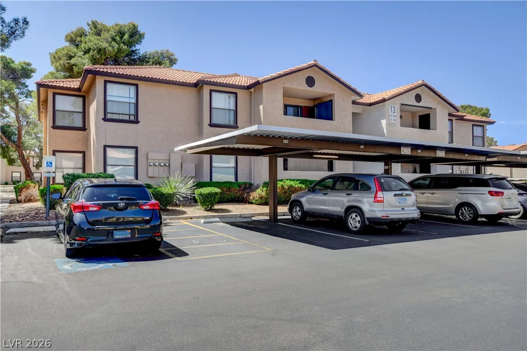 2451 Rainbow, Las Vegas, NV 89108