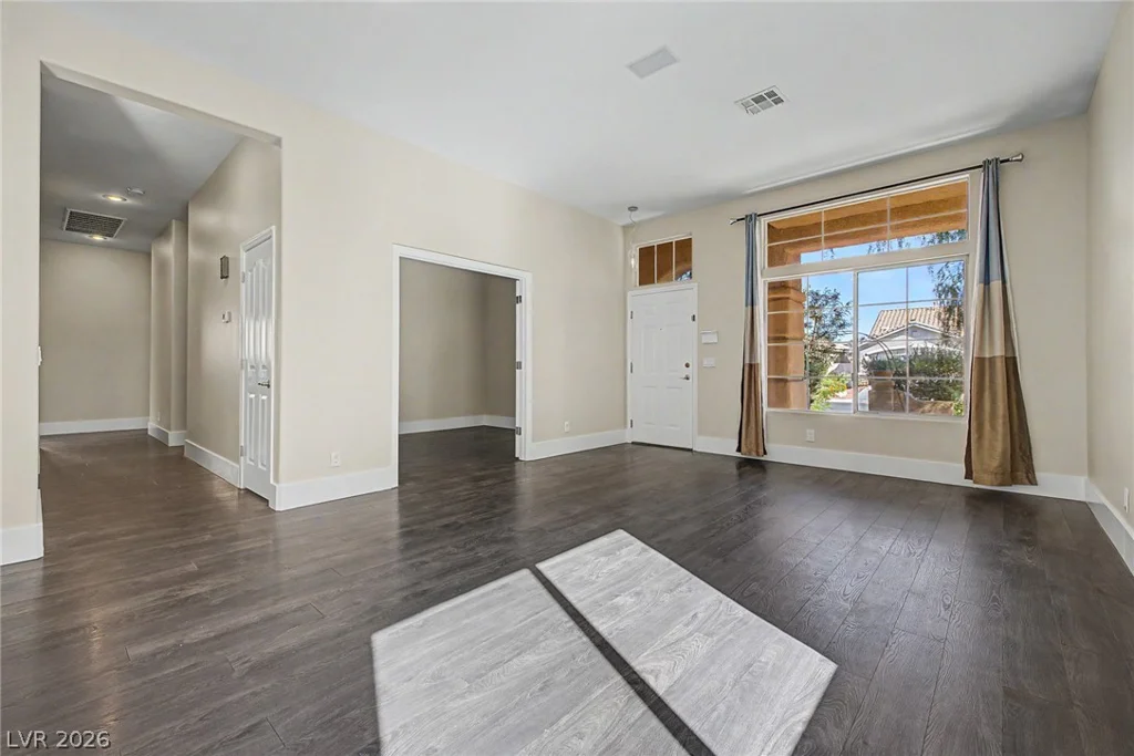 1036 Coldwater Falls, Las Vegas, NV 89123