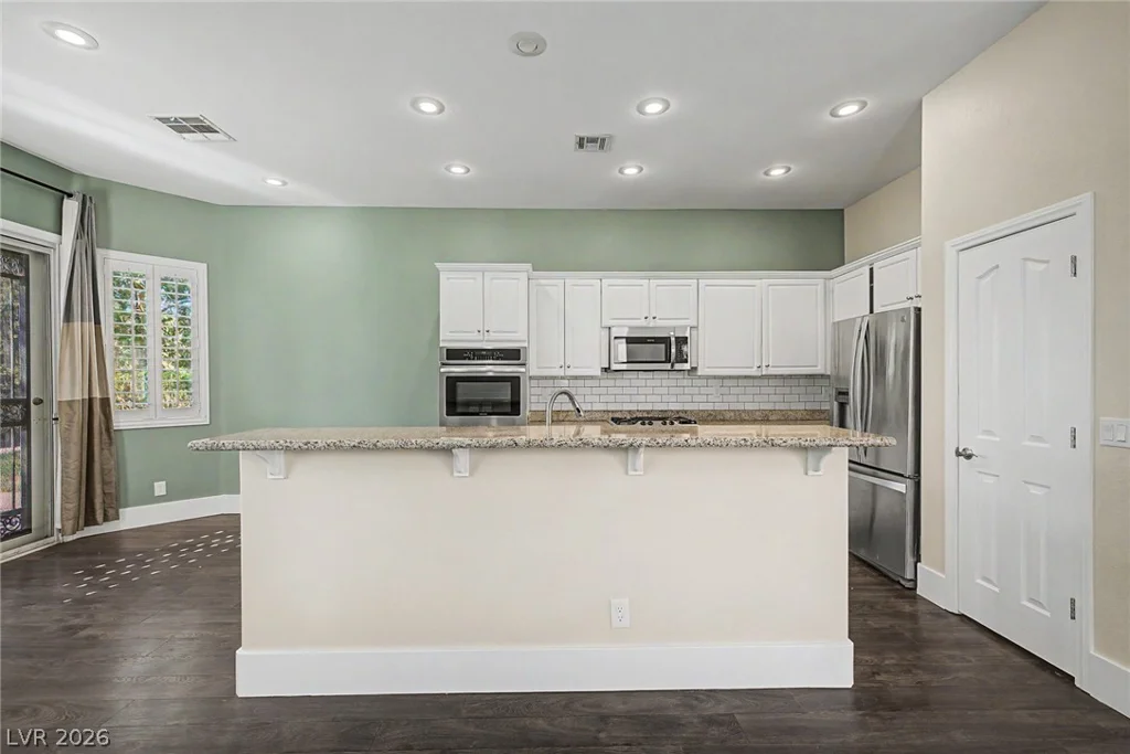 1036 Coldwater Falls, Las Vegas, NV 89123