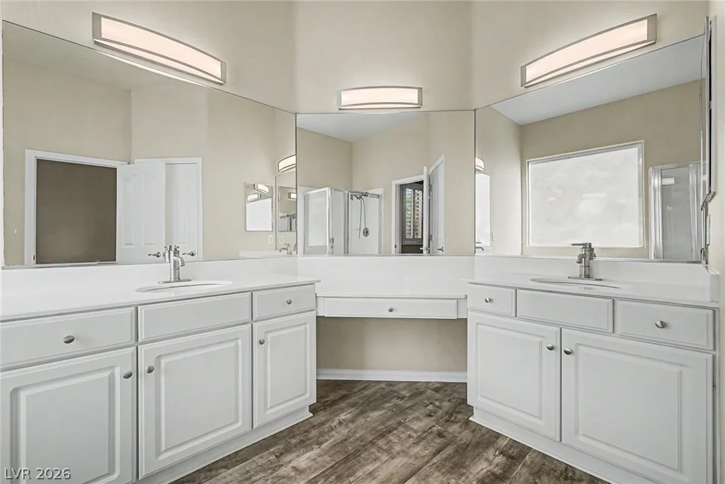 1036 Coldwater Falls, Las Vegas, NV 89123
