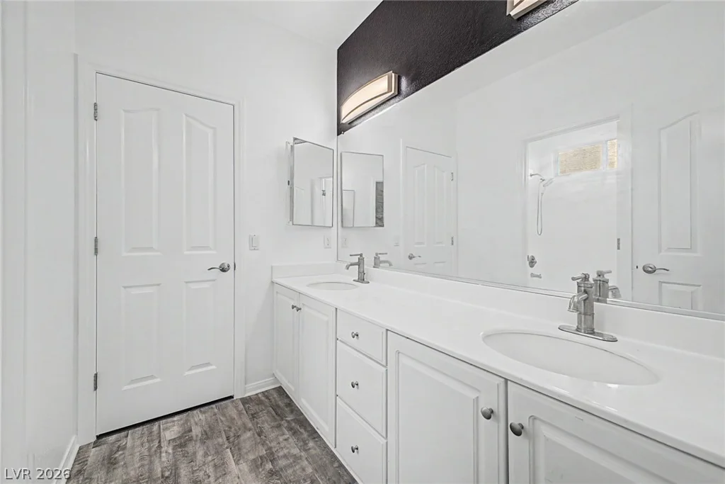 1036 Coldwater Falls, Las Vegas, NV 89123