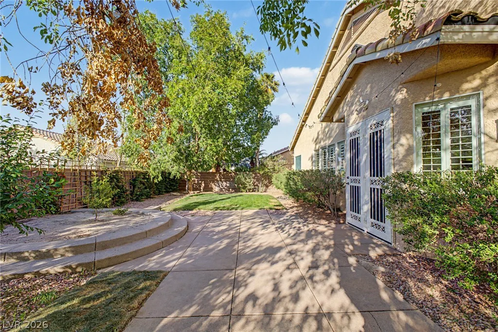 1036 Coldwater Falls, Las Vegas, NV 89123