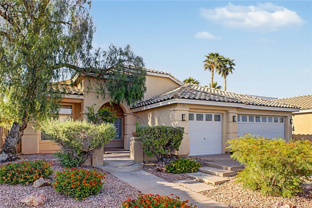 1036 Coldwater Falls, Las Vegas, NV 89123