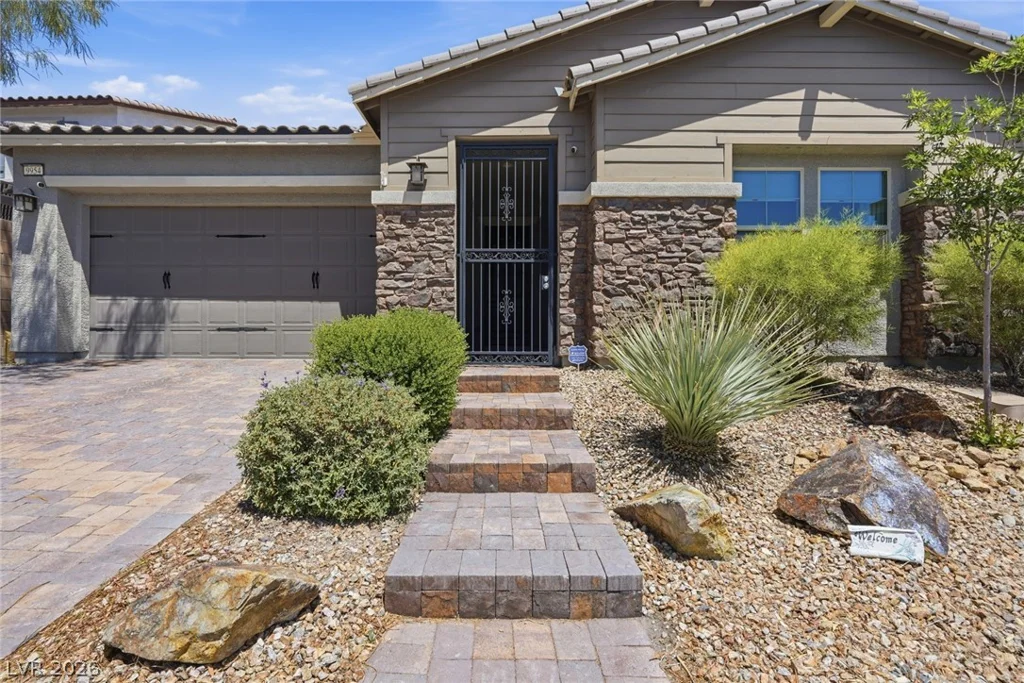 9954 Bighorn Bellows, Las Vegas, NV 89166