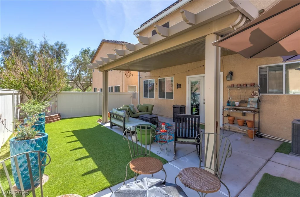 8342 Fort Hallock, Las Vegas, NV 89131