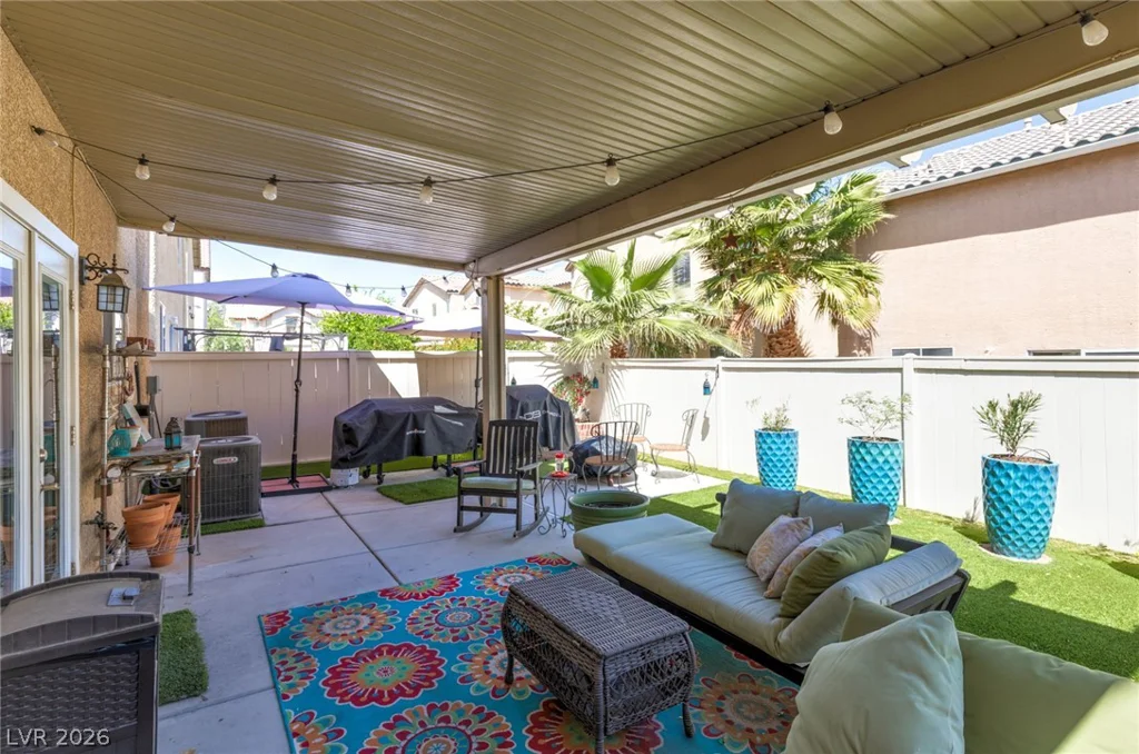 8342 Fort Hallock, Las Vegas, NV 89131