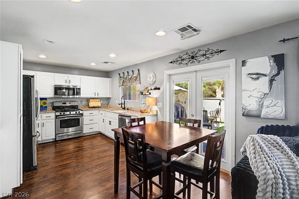8342 Fort Hallock, Las Vegas, NV 89131