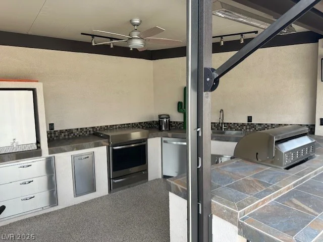 8175 Arville, Las Vegas, NV 89139