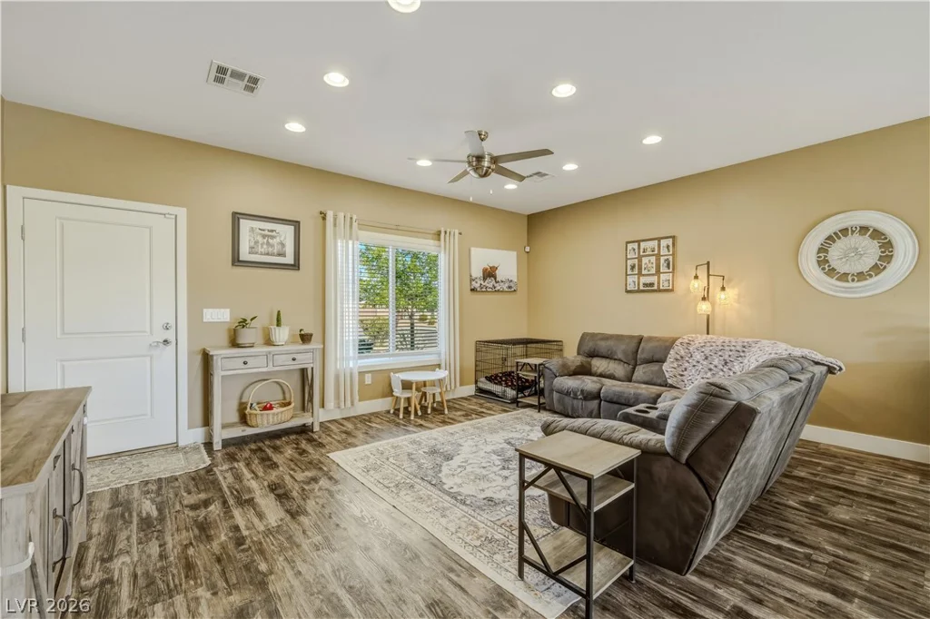 91 Weeping Willow, Pahrump, NV 89048