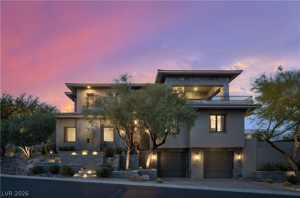 72 Wildwing, Las Vegas, NV 89135