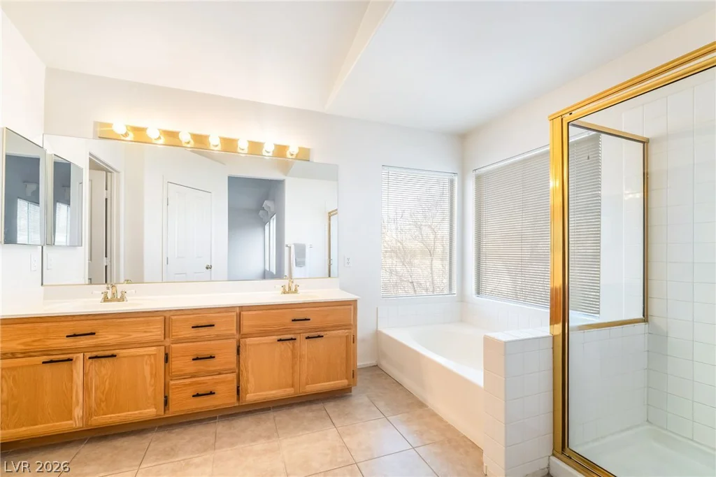 2468 Parker James, Henderson, NV 89074