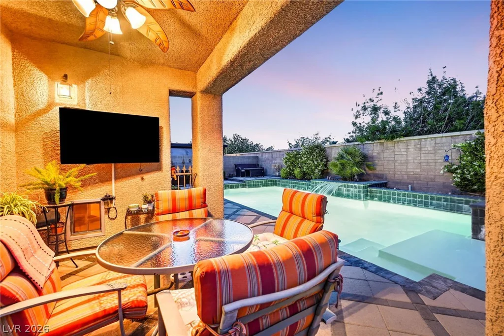 2480 Sturrock, Henderson, NV 89044