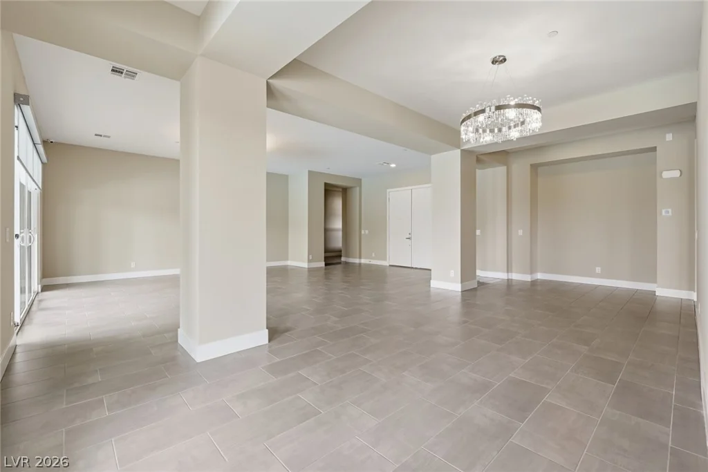 6130 Pebble Glen Court, Las Vegas, NV 89149