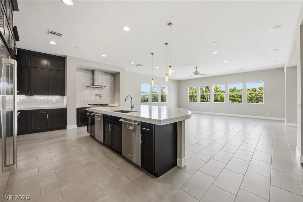 6130 Pebble Glen Court, Las Vegas, NV 89149