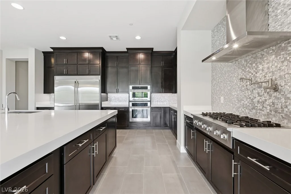 6130 Pebble Glen Court, Las Vegas, NV 89149