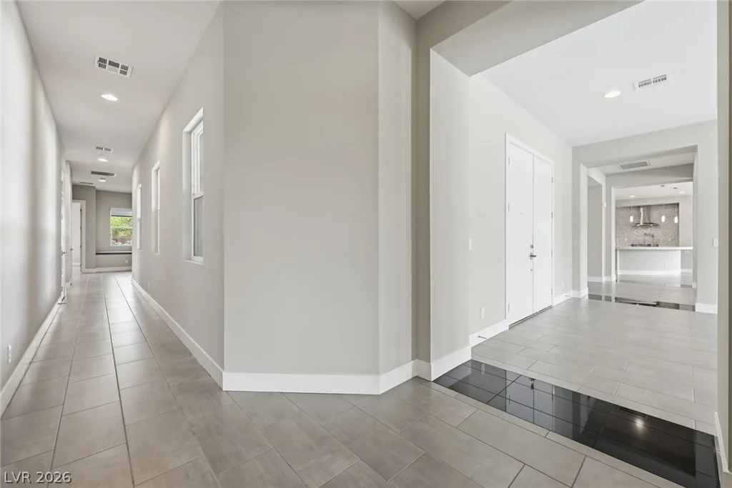6130 Pebble Glen Court, Las Vegas, NV 89149