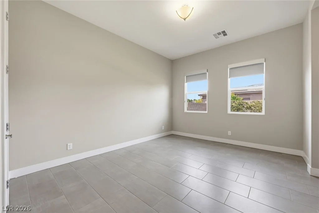 6130 Pebble Glen Court, Las Vegas, NV 89149