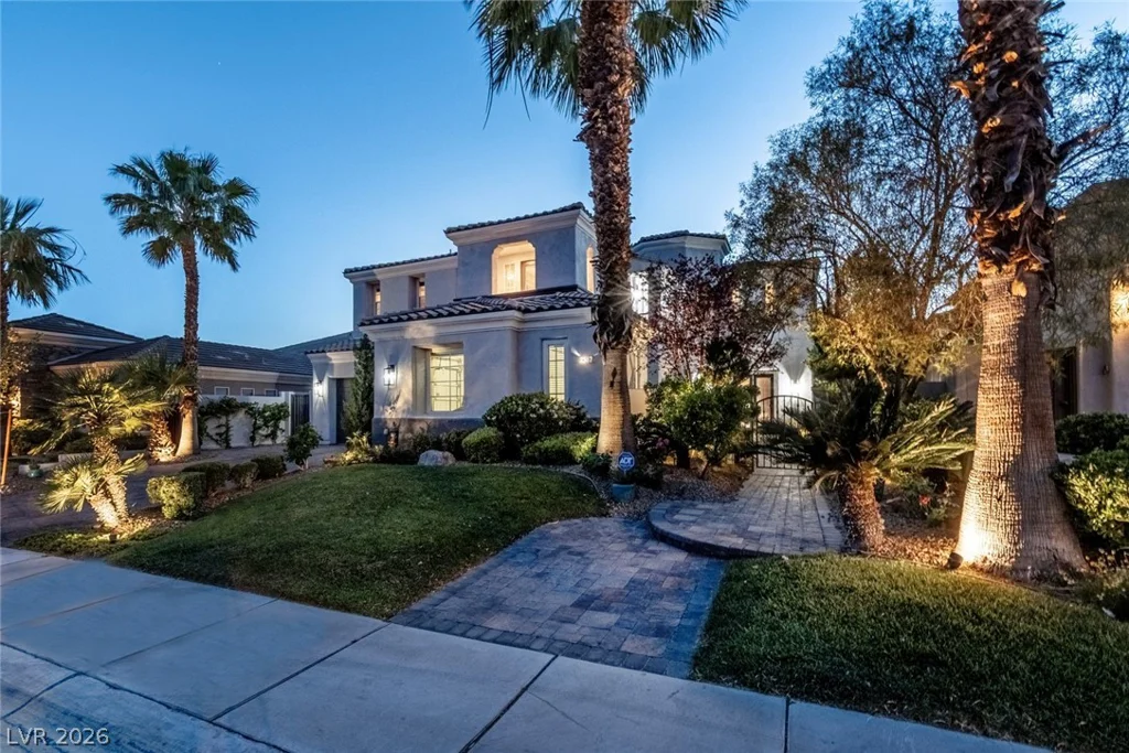 2587 Turtle Head Peak, Las Vegas, NV 89135